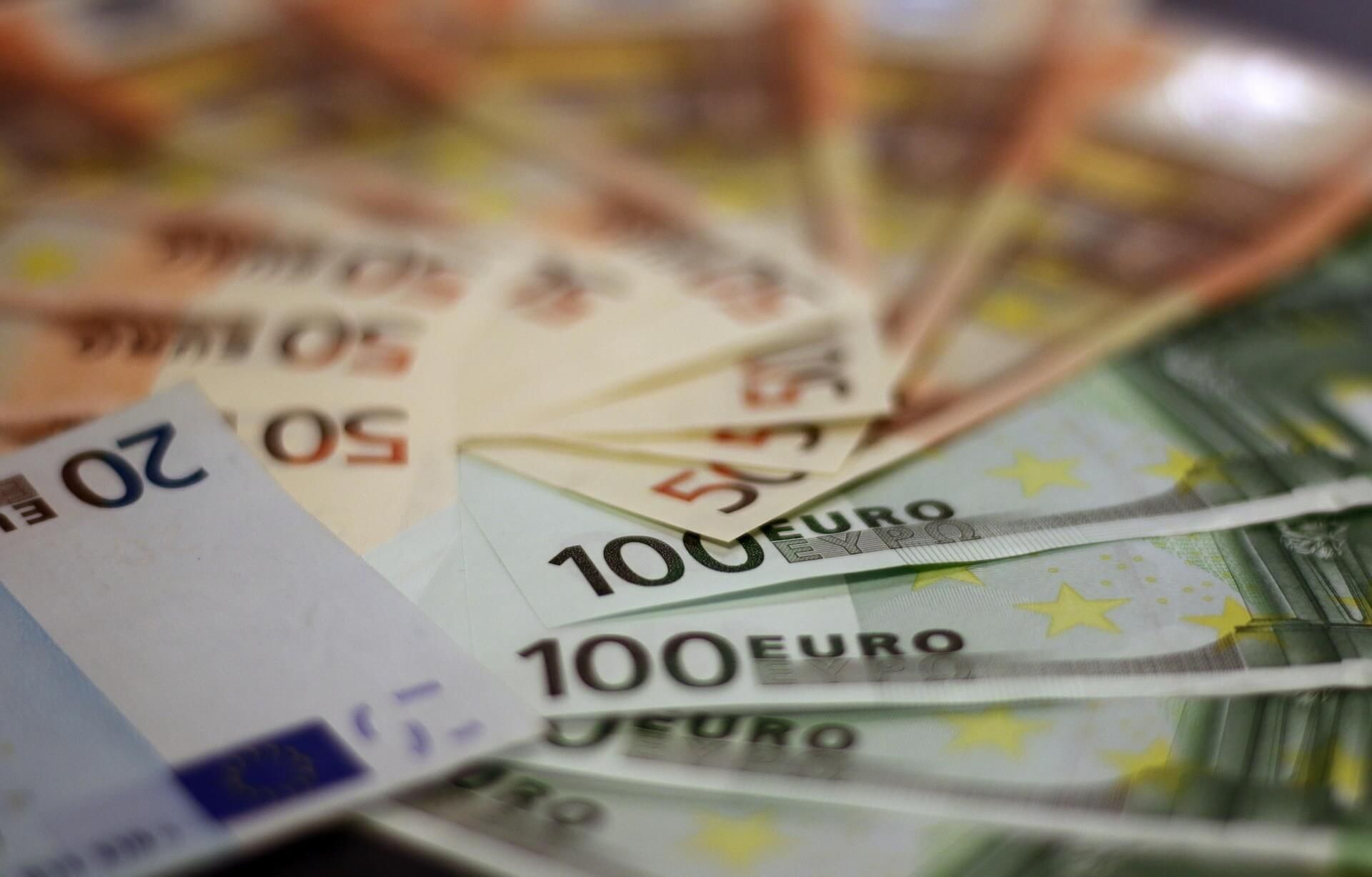 Ersparnis investieren